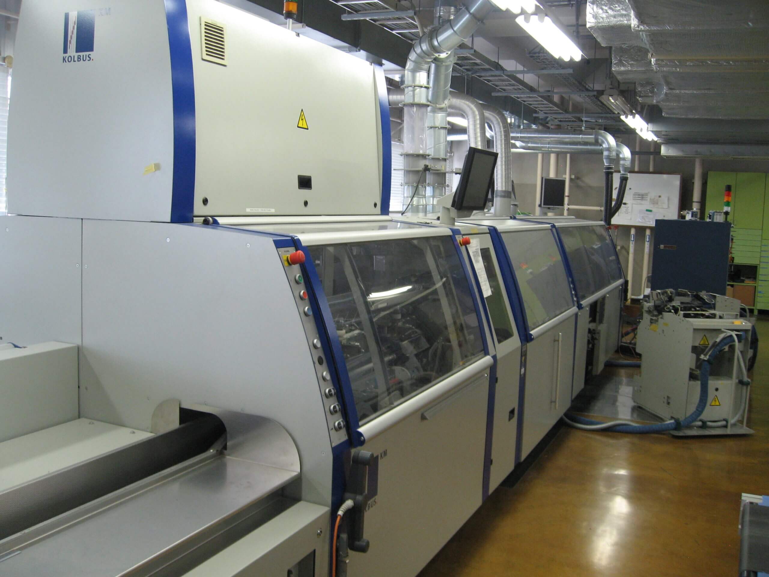 Perfect Binder Line KOLBUS KM 600
